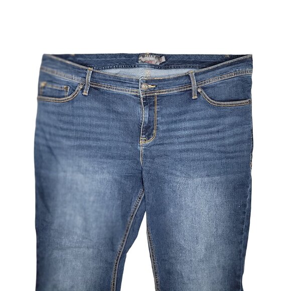 Torrid Luxe Slim Boot Jeans - Stretch Denim Feel The Fit Size 28S short - Picture 6 of 8